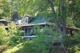 Adam sandler | house tour 2020 | la and malibu mega mansionssubscribe: Set Location For Adam Sandler Movie Grown Ups In Essex Ma Lake House Up Movie House Cottage Lake