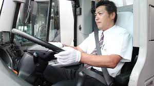 バス 運転 手