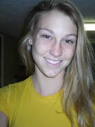 Lenore Howard's Instagram, Twitter & Facebook