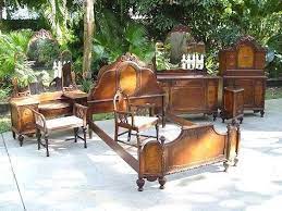 Traditional style decorating dominated the 1920s. Pin On Home Decorating Master Bedroom