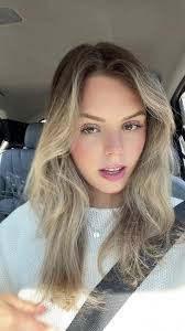 Lynn Dora's Instagram, Twitter & Facebook