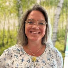 Hi everyone!! Can someone recomend to me a tour trough Scotland for elderly  people? In Spanish... 😋 it's for my mum Thank you!!