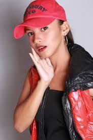 Nicole Kimber's Instagram, Twitter & Facebook