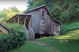 You Can Visit Loretta Lynn's Homeplace in Butcher Holler, KY