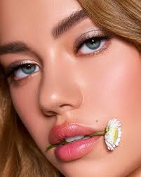 Photo of a Photog we adore! Talent, passion, smart, kind and a dear human! Alex  Medvick https://alexmedvick.com/