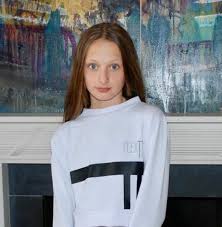 He is an actor, known for medicit, firenzen valtiaat (2016), arrow (2012) and jack irish (2016). William Franklyn Miller Sister Siena Miller Celebrities Infoseemedia