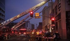 انفجار مهیب و آتش سوزی گسترده در لس آنجلس آمریکا/تصاویر -