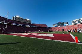 wisconsin announces camp randall stadium wifi partnership