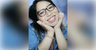 Elia Marquez's Instagram, Twitter & Facebook