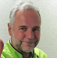 Mein Rezepttipp aus Istrien: Miesmuscheln à la Buzara 🥘 Wie ihr wisst bin  ich gerade in Istrien unterwegs und erkunde die kulinarischen Seiten der  Halbinsel. Neben den ländlichen Delikatessen wie istrischem Trüffel