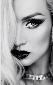 Black And White Pictures Of Women S Faces With Value Pin By Westafricana On Makeup Black And White Face White Fashion Photography Black And White Portraits