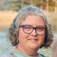 Brooke Kyle's Instagram, Twitter & Facebook