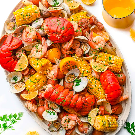 Seafood Market to Reach USD 215.95 Billion by 2035 at 2.34% CAGR, Driven by Sustainable Aquaculture