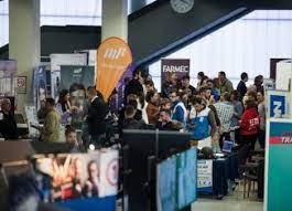 Târg cu locuri de muncă și „stand de demisii. Targ De Joburi Cluj Www Actualdecluj Ro