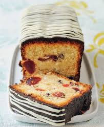 Cake Au Chocolat Blanc Aux Amandes Fraiches Et Aux Cranberries Recette Cake Chocolat Blanc Cake Chocolat Et Amande Fraiche