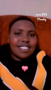 Aaiii my lavu ona tu vile unasmile ukingoja recipe na huwezi like picha  yawa😅😅😅 Marble cake, recipe loading...