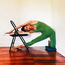 Ellen Huang Wearing Hyde Yoga Gate Pose Variation Hydeyoga Yoga Gatepose Yogapose Wellness Selfcare Yoga Asanas Restorative Yoga Poses Yoga Moves