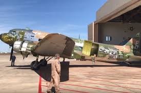 Learn vocabulary, terms and more with flashcards, games and other study tools. L Avion Qui A Mene Le Debarquement En Normandie Retourne Sur Ses Terres D Operation 75