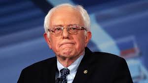 إليكم القصة الكاملة تمكن السيناتور الديمقراطي، بيرني ساندرز، من لفت الأنظار وسرقة الأضواء خلال مشاركته في حفل تنصيب الرئيس الأمريكي جو بايدن، يوم أمس، بعد أن جلس. Ø§Ù†Ø³Ø­Ø§Ø¨ Ø¨ÙŠØ±Ù†ÙŠ Ø³Ø§Ù†Ø¯Ø±Ø² Ù…Ù† Ø§Ù„Ø³Ø¨Ø§Ù‚ Ø§Ù„Ø§Ù†ØªØ®Ø§Ø¨ÙŠ Ù„Ù„Ø­Ø²Ø¨ Ø§Ù„Ø¯ÙŠÙ…Ù‚Ø±Ø§Ø·ÙŠ Ø¹Ø§Ù„Ù… ÙˆØ§Ø­Ø¯ Ø®Ø§Ø±Ø¬ Ø§Ù„Ø­Ø¯ÙˆØ¯ Ø§Ù„Ø¨ÙŠØ§Ù†