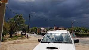 El aire que se respira donde se emplaza nono está libre de. Un Ovni La Mancha En El Cielo Antes De La Tormenta En Nono Eldoce Tv
