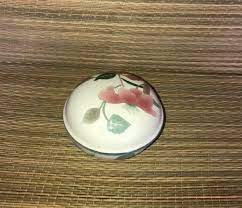 1 kop 3 1/2 diameter x 3 hoog (6 oz) 1 schotel 5 3/4 over goede staat, geen chips, of scheuren, de mikasa continentale f3003 zijde bloemen patroon, beker en schotel set. Mikasa Continental F3003 Silk Flowers Set Of 2 Saucers For Sale Online Ebay