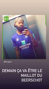 Antwerp's didier lamkel ze arrives to training in anderlecht shirt to force a move. De Clown Van Europa Zoals Az Probleemkind Lamkel Ze Noemde Maakt Het Wel Heel Bont Bij Antwerp Buitenland Ad Nl
