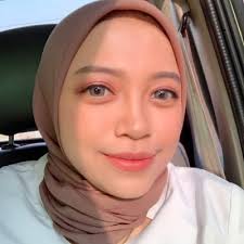 Ayu Wulandari @ayuwsyt