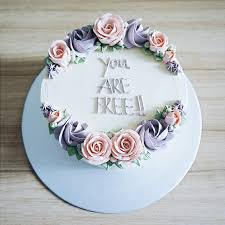 It is a token of appreciation for his/her contribution to the company and a way of wishing him good luck and success in the future. Incomplete Wreath Cake Farewell Cake Cake Decorating Designs Easy Cake Decorating