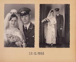 Check spelling or type a new query. Fotoalbum 142 Fotografien Nva Und Das Leben Im Sozialismus Nva Soldat Hochzeit Mode In Der Ddr Neubrandenburg 10331209 Fotografien