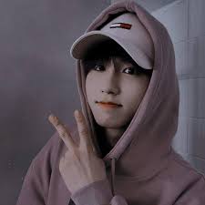 ≻─────✨Preguntas para STAY✨─────≺ ✦ `˖ ̷۟꧇🐰 ❝𝑺𝒘𝒆𝒆𝒕𝒊𝒆 ϟ 𝑹𝒐𝒔𝒔❞