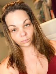 Do you thin Gallery paint and what product do you use?