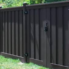 The cost of trex decking (including material and installation) will run anywhere from $6.50 to $8.50 a square foot. Trex Fencing Cost Prices Per Foot Compared Fence Guides