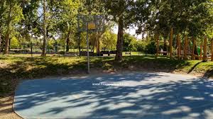 A google ingyenes szolgáltatása azonnal lefordítja a szavakat, kifejezéseket és weboldalakat a magyar és több mint 100 további nyelv kombinációjában. Meszko Park Obudan Strandroplabda Palyaval Free Sport Parks Blog