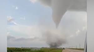 Tornado in bear, delaware on august 4th, 2020. Tornado Kills 2 Injures 1 In Rolled Cars In Canada S Manitoba Province The Weather Channel Articles From The Weather Channel Weather Com