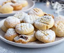 The queen of the holiday season is paw. Kahk Egyptian Eid Cookies Curious Cuisiniere