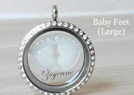 Breast milk jewelry diy should be combined in color with the main look, or wear monochrome clothes and indecently bright. Personalized Gifts Breast Milk Keepsake Jewelry