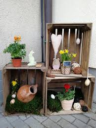 Im eigenen garten, balkon oder der veranda lassen sich obstkisten hervorragend für verschiedene zwecke einsetzen. Weinkisten Deko Garten Weinkisten Balkon Terrasse