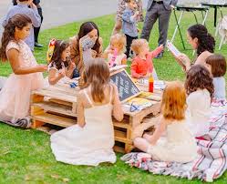 Aquí podrás encontrar diferentes tipos de animación para bodas que se ajustarán a tu línea de celebración. Animaciones Infantiles Para Bodas El Mejor Entretenimiento Para Peques Decoracion Bodas