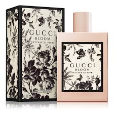 Elenco e nomi dei fiori, con immagini e informazioni per la loro coltivazione, cura e mantenimento, dalle annaffiature al loro ambiente ideale. Bloom Nettare Di Fiori By Gucci Best Gucci Perfume Online