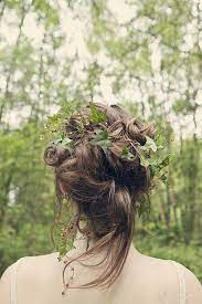 Dress up as a princess, a maiden, or juliet! Hairstyle For A Child Of The Forest Fairy Hair Long Hair Styles Hair Styles