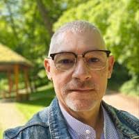 10+ "Fred Mari" profiles