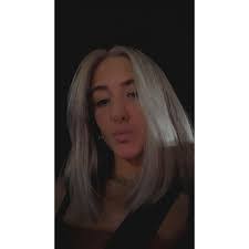 Valerie Rollins's Instagram, Twitter & Facebook