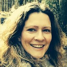 Hannah L Luxford (@GardinerHan)