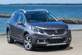 Peugeot Australia Welcomes Updated 2008 Suv For 2017 There S An Updated And Improved Version Of The Peugeot 2008 Landing In Dealerships Now Reporting Fr Carros