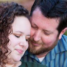 Can someone help get my car unstuck in Ector?