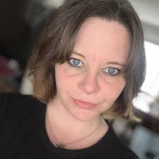 Is book 8.5 worth reading before starting book 9?