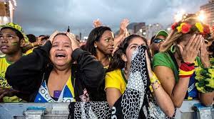 Beim 1:7 gegen deutschland pfiffen brasiliens fans fred aus ihr gerät unterstützt kein javascript. Vier Jahre Nach 7 1 Trauma Bei Wm Warum Brasilianer Heute Noch Gol Da Alemanha Im Alltag Rufen