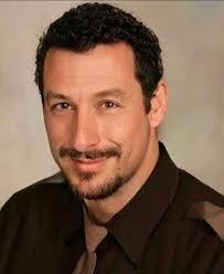 Aaron Gentry's Instagram, Twitter & Facebook