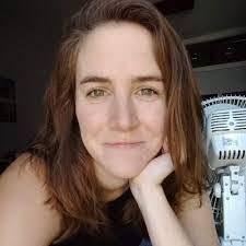 Sandra Pizzuti's Instagram, Twitter & Facebook