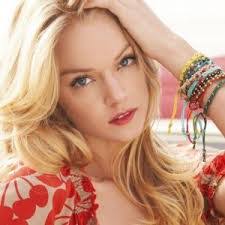 Selena Spears's Instagram, Twitter & Facebook